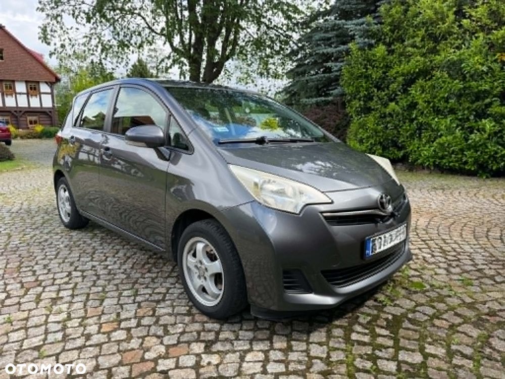 Toyota Verso S - 4