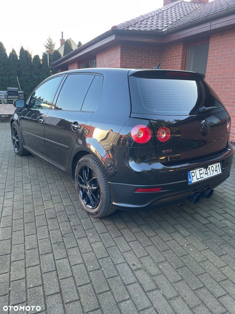 Volkswagen Golf - 3