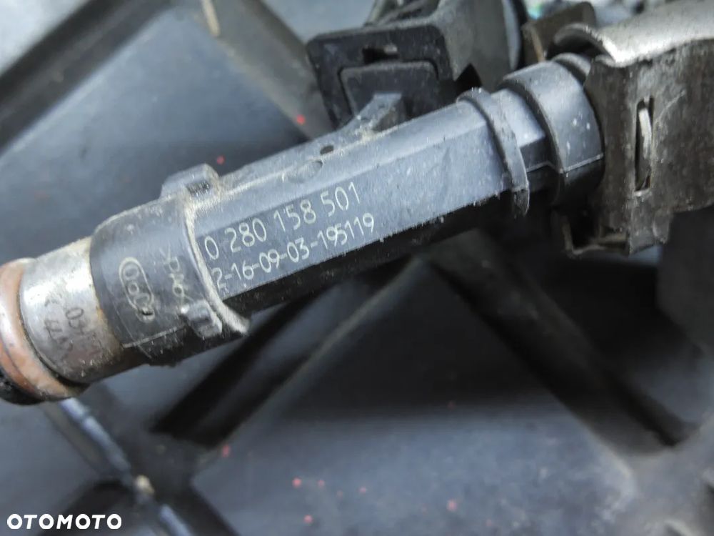 LISTWA WTRYSKOWA WTRYSKIWACZE OPEL AGILA CORSA 0280158501 0280151207 BOSCH - 2