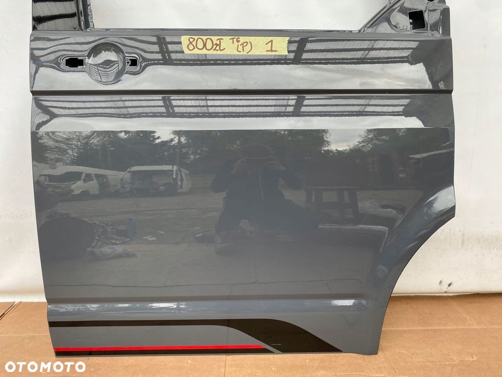VW T6 TRANSPORTER MULTIVAN 15- drzwi przednie PRAWE GRAFITOWE ORYGINALNE - 2