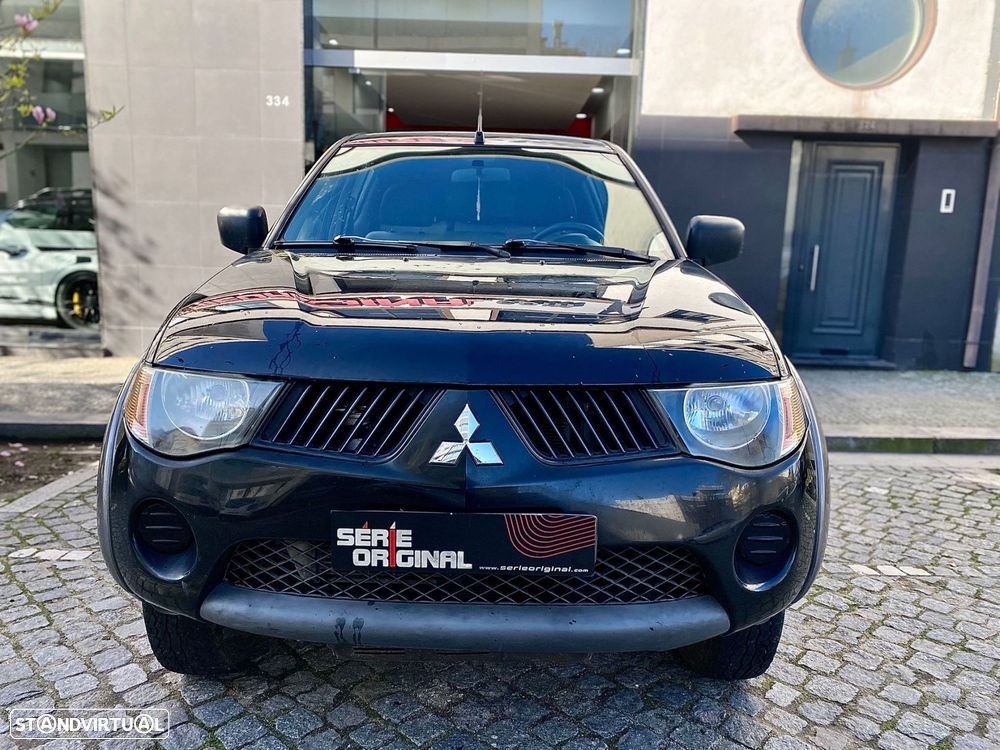 Mitsubishi L200 2.5 DI-D CD Intense - 3