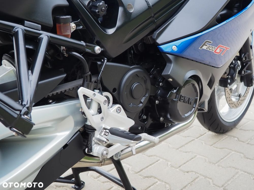 BMW F - 26