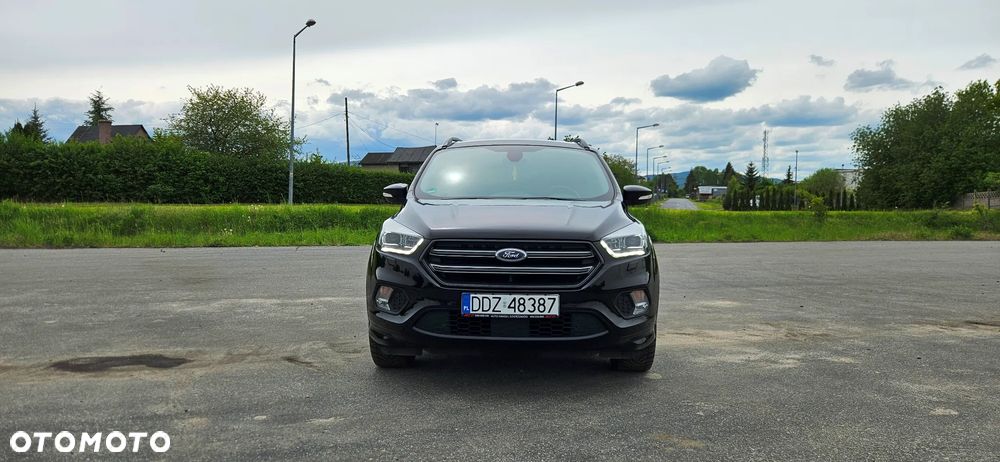 Ford Kuga 1.5 EcoBoost 2x4 ST-Line - 12