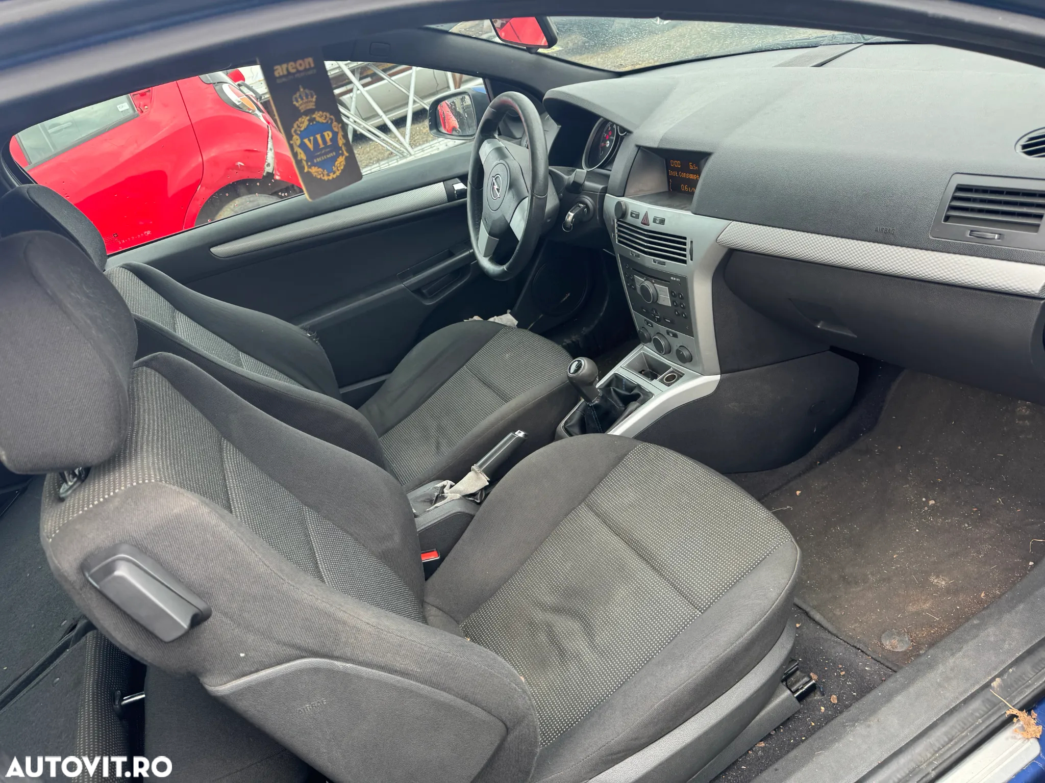 Dezmembram Opel Astra H GTC z16xep - 4