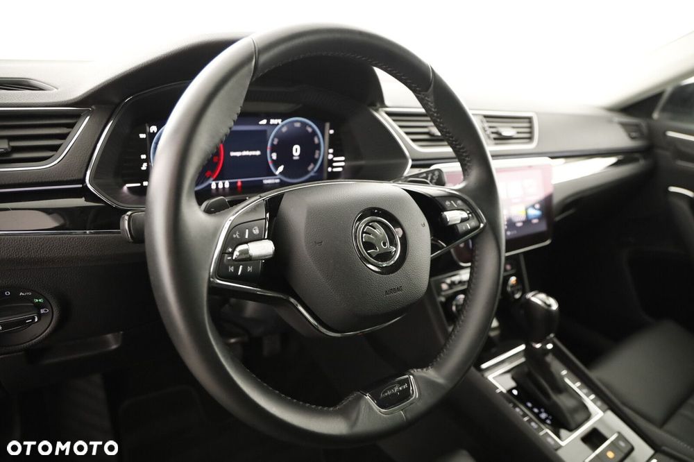 Skoda Superb 2.0 TDI SCR 4x4 L&K DSG - 7