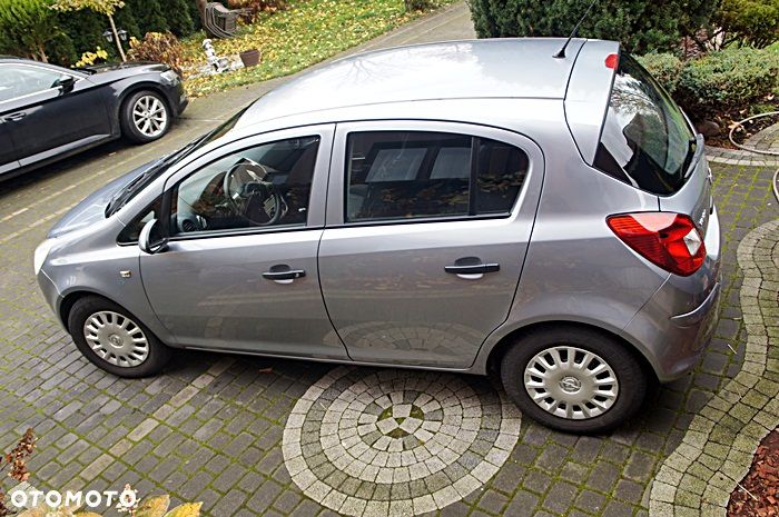 Opel Corsa 1.0 12V Selection 110 Jahre - 8