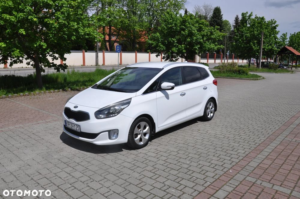 Kia Carens 1.6 GDI L - 9