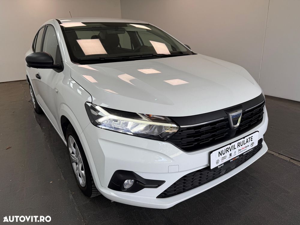 Dacia Logan TCe 90 Essential - 10