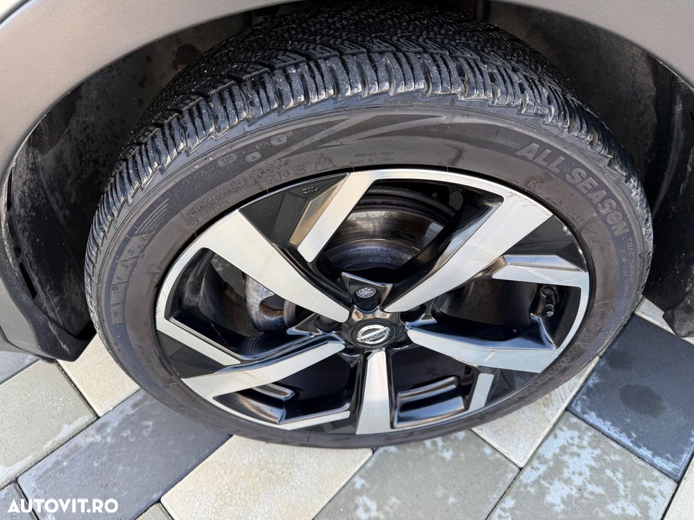 Nissan Qashqai 1.2 DIG-T TEKNA+ - 31
