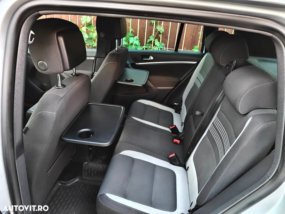 Volkswagen Tiguan 2.0 TDI 4Motion DSG BMT Sport & Style - 12