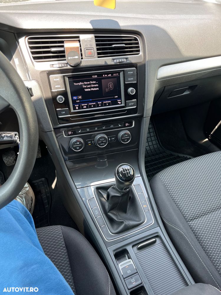 Volkswagen Golf 1.6 TDI Trendline - 11