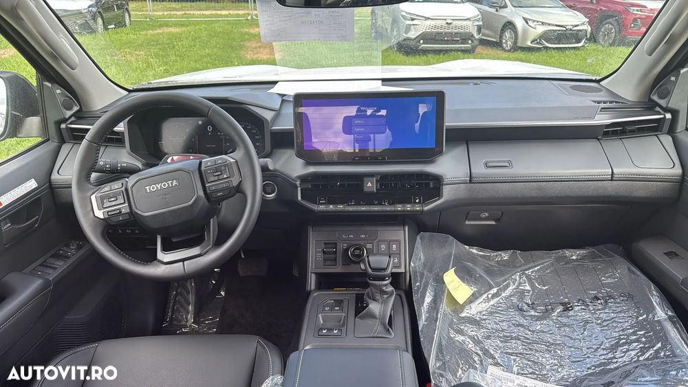 Toyota Hilux 2.8D MHEV Double Cab 6AT AWD Comfort - 2
