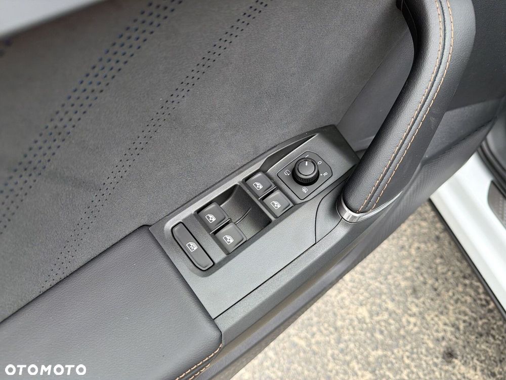 Cupra Formentor - 25