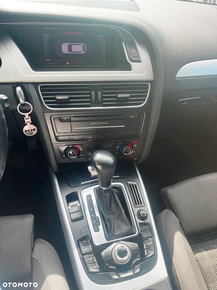 Audi A4 Avant 2.0 TFSI quattro S tronic Ambiente - 11