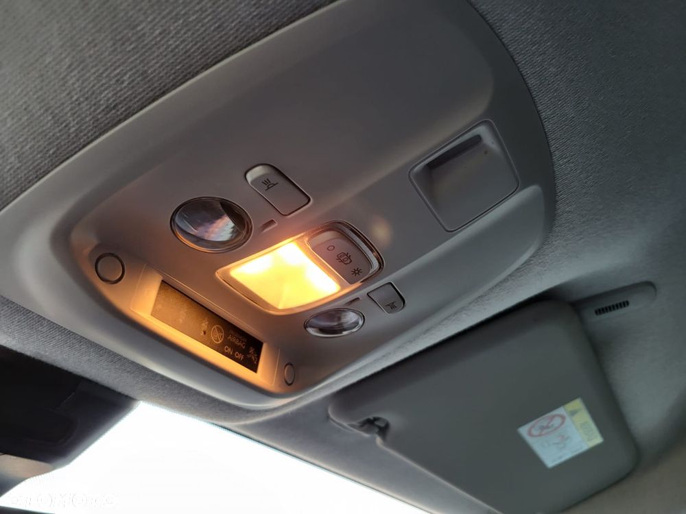 Opel Vivaro Kombi Extra Long 2,7t Enjoy - 15