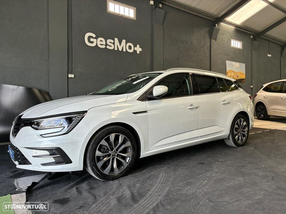Renault Mégane Sport Tourer - 3