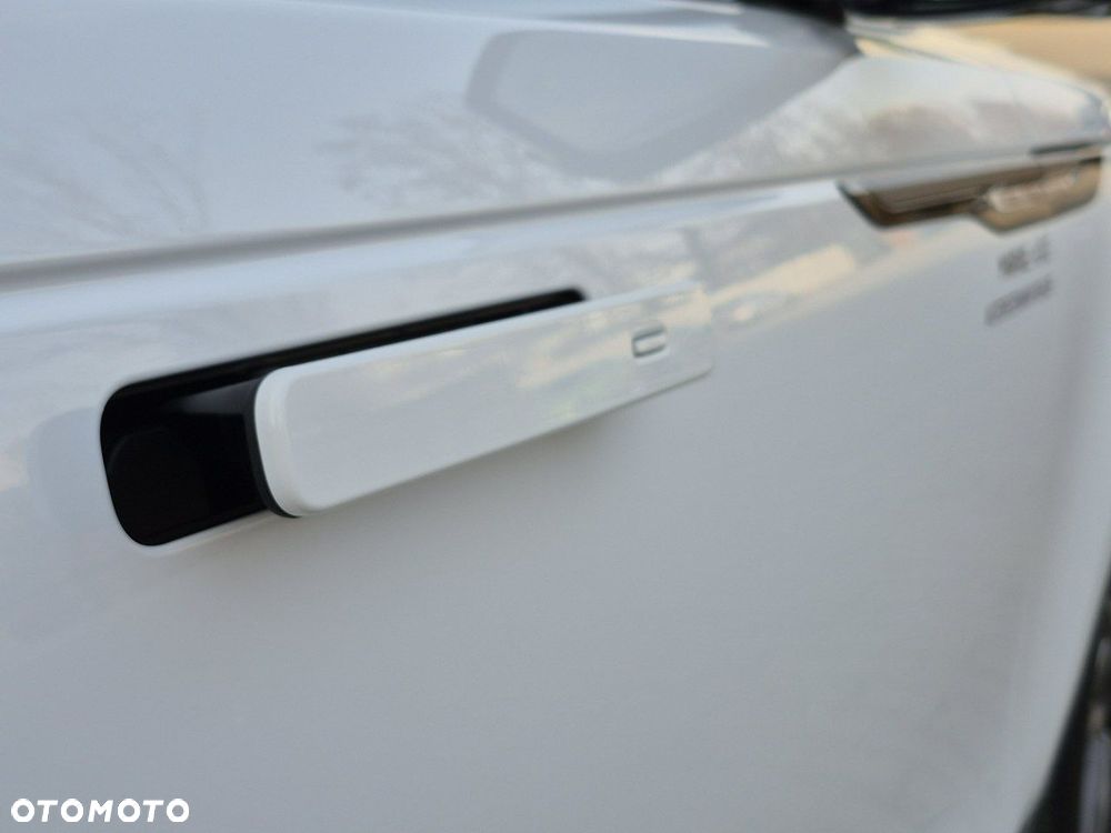 Land Rover Range Rover Velar - 15