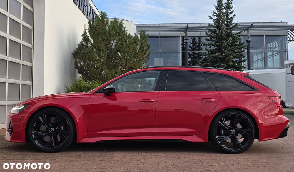 Audi RS6 Avant - 11