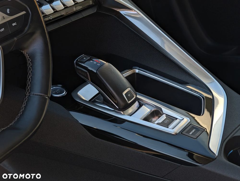 Peugeot 3008 BlueHDi 120 Stop & Start EAT6 Allure - 34