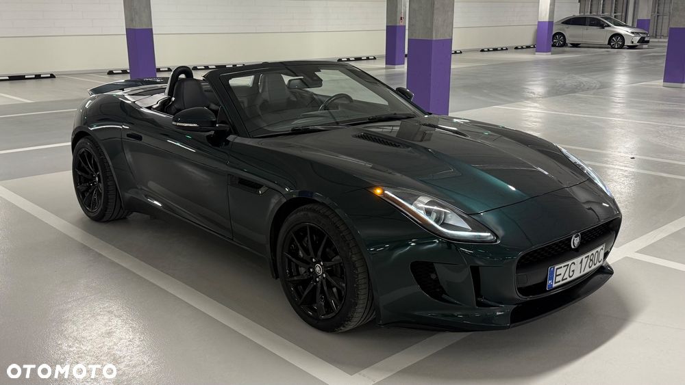Jaguar F-Type R-Dynamic - 18