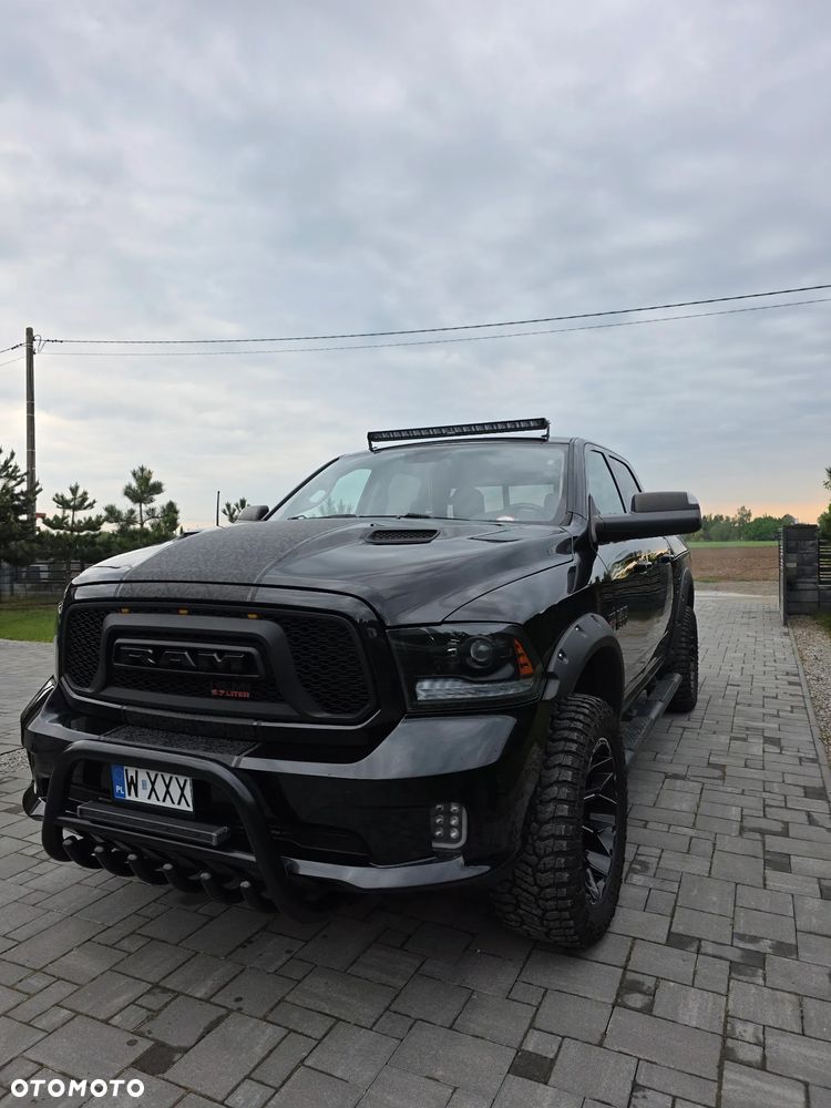 RAM 1500 Crew Cab Sport - 28