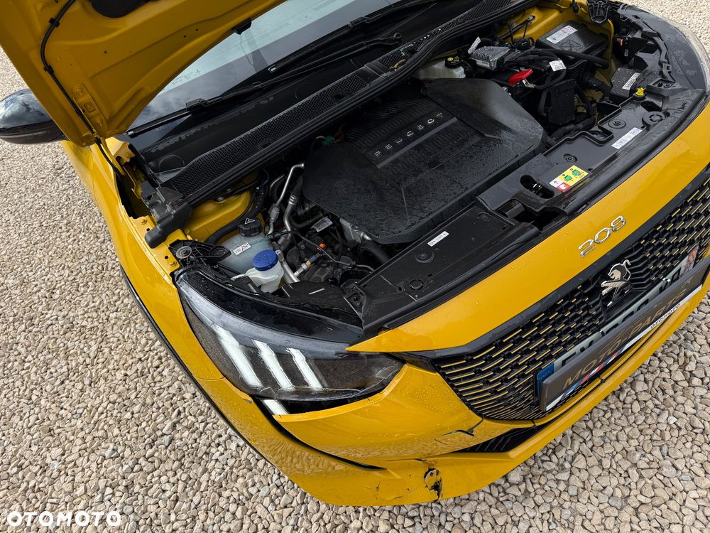 Peugeot 208 GT - 20