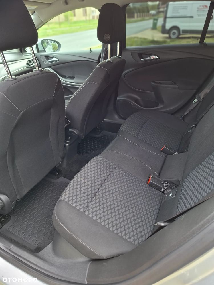 Opel Astra 1.6 D (CDTI) Edition - 12