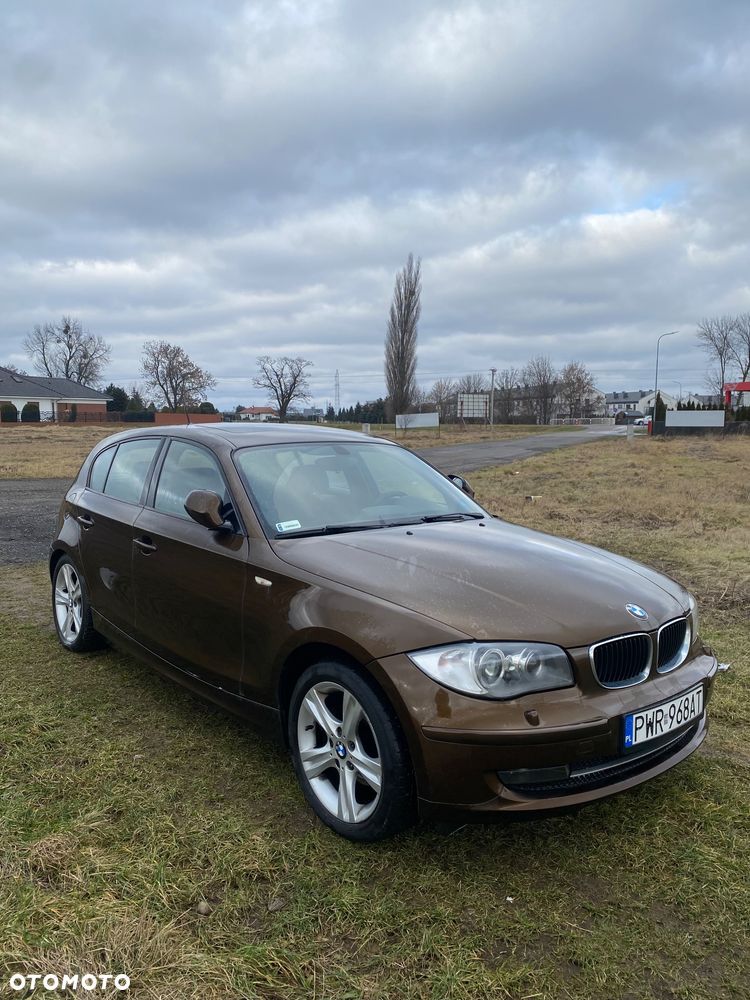 BMW Seria 1 118i - 1