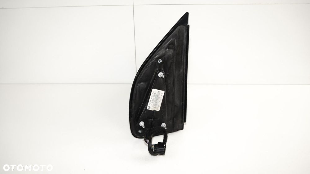 LUSTERKO PRAWE NISSAN NAVARA D40 05-10R 5PIN - 6