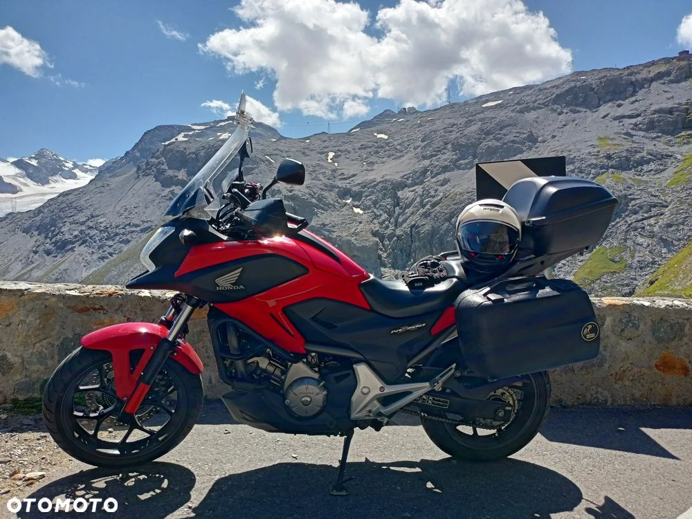 Honda NC - 16