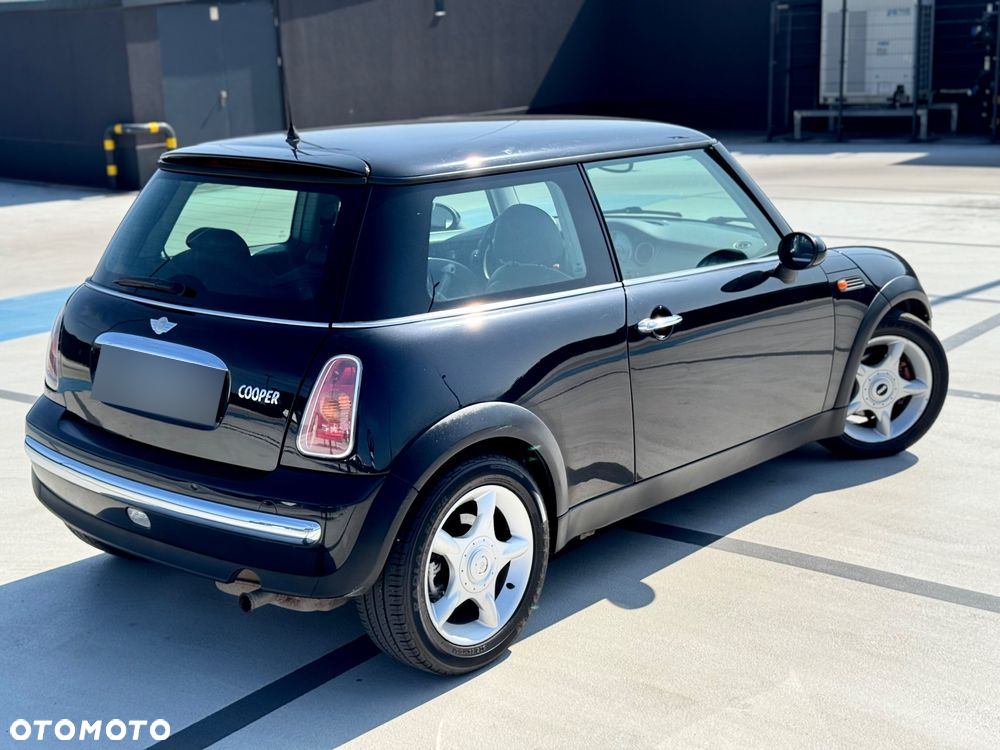 MINI ONE Seven - 2