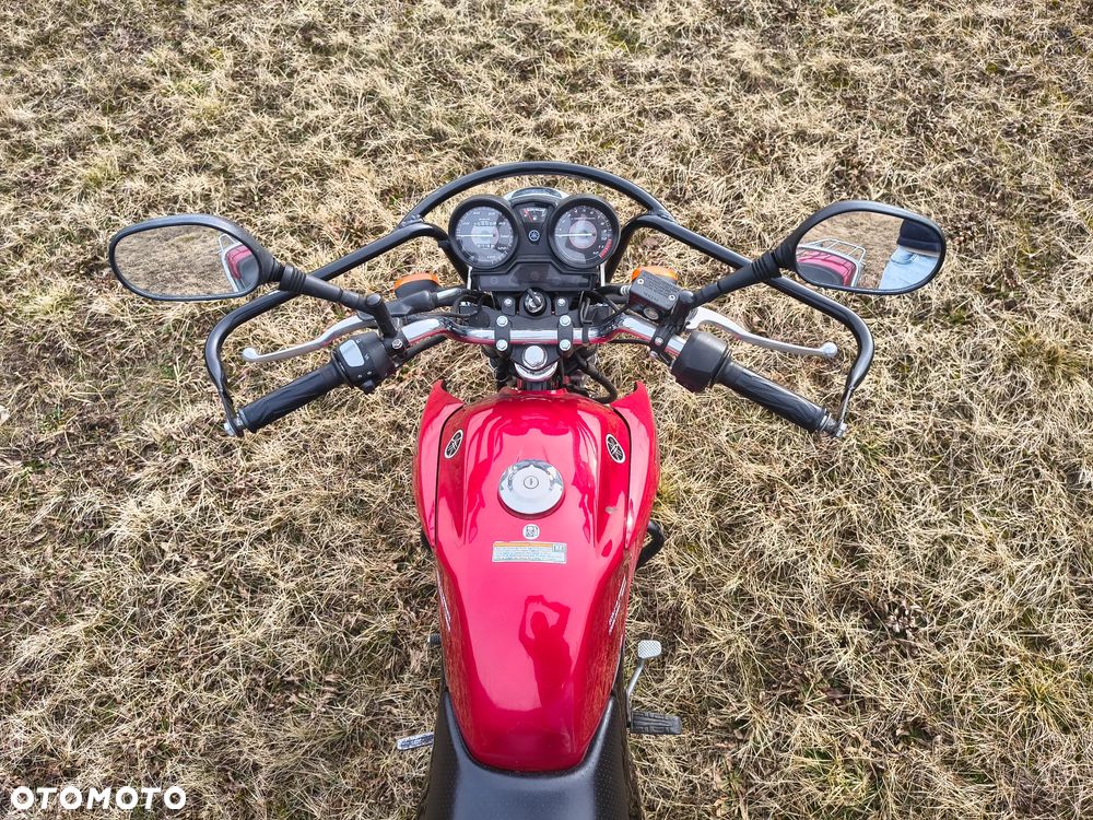 Yamaha YBR - 5