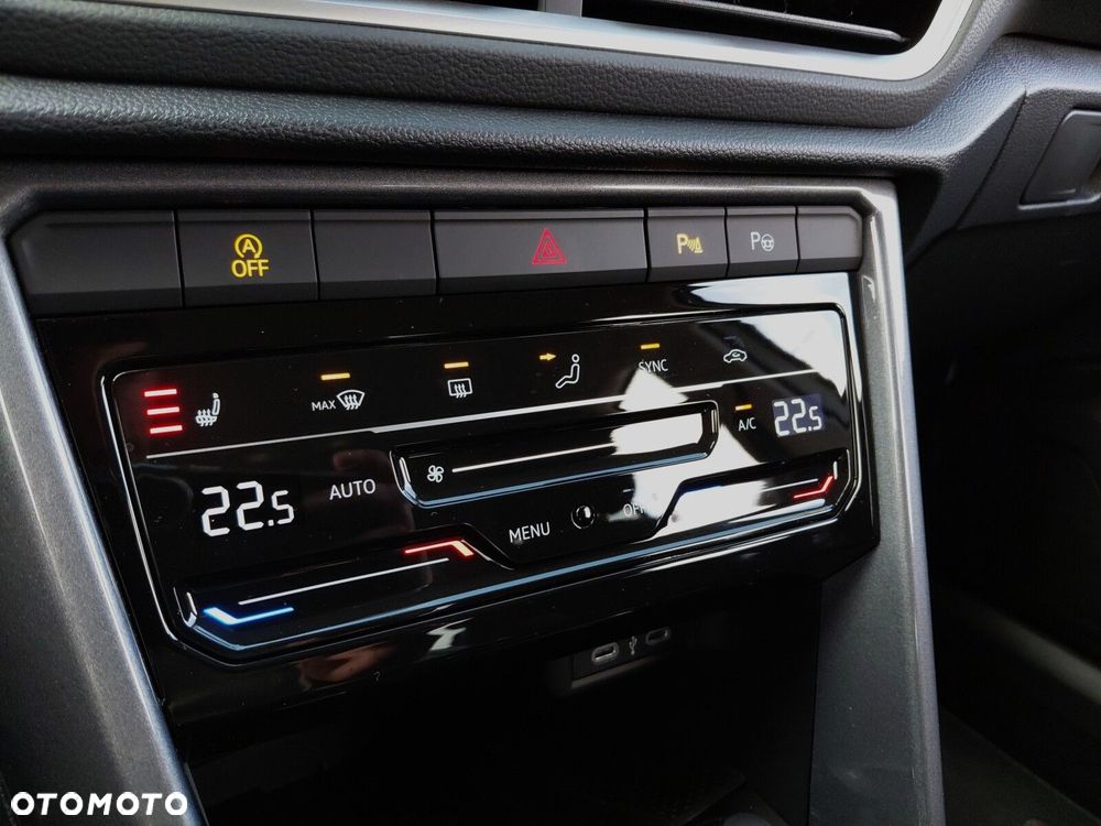 Volkswagen T-Roc 1.5 TSI Style DSG - 25