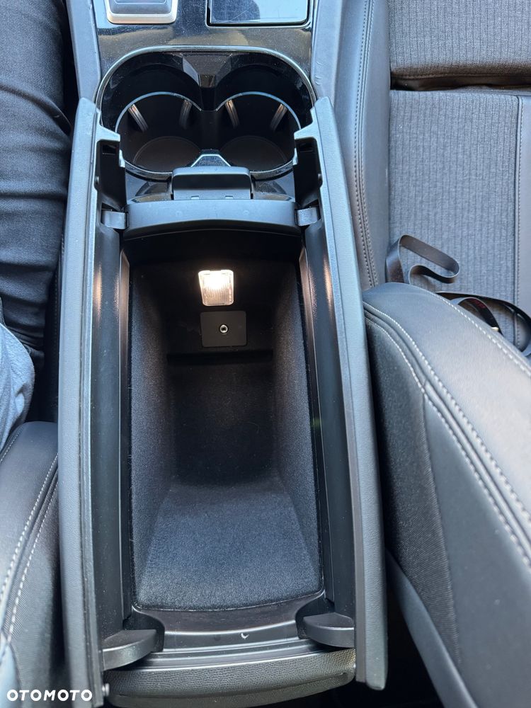 Peugeot 508 225 e-EAT8 Allure - 19