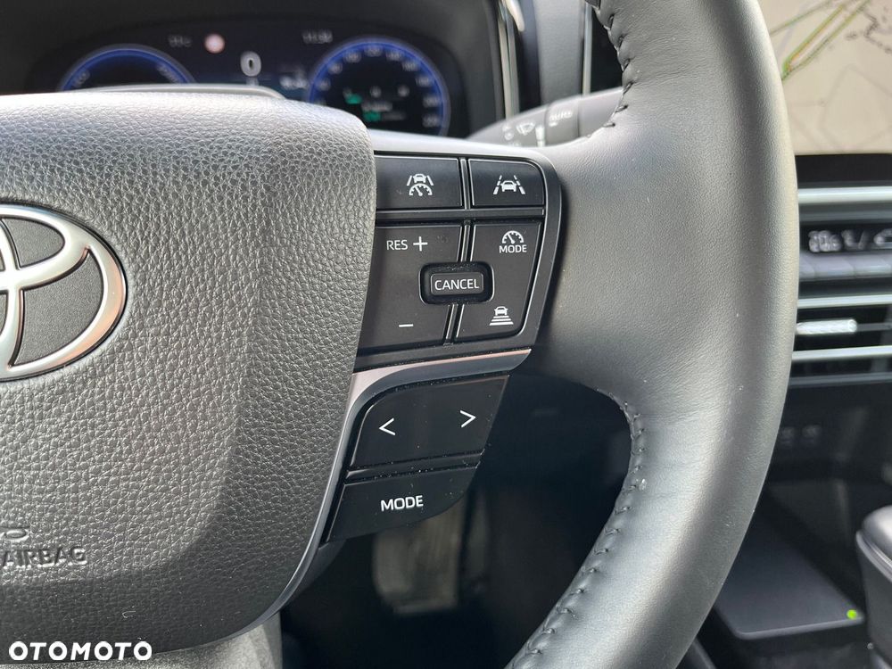 Toyota Camry - 14