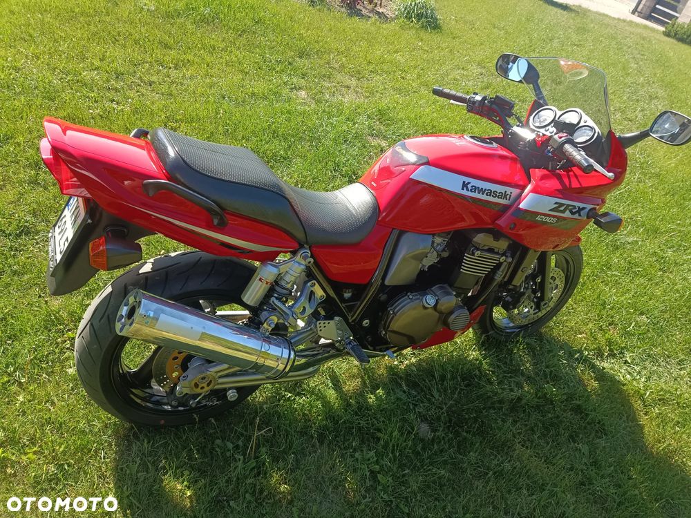 Kawasaki ZRX - 7