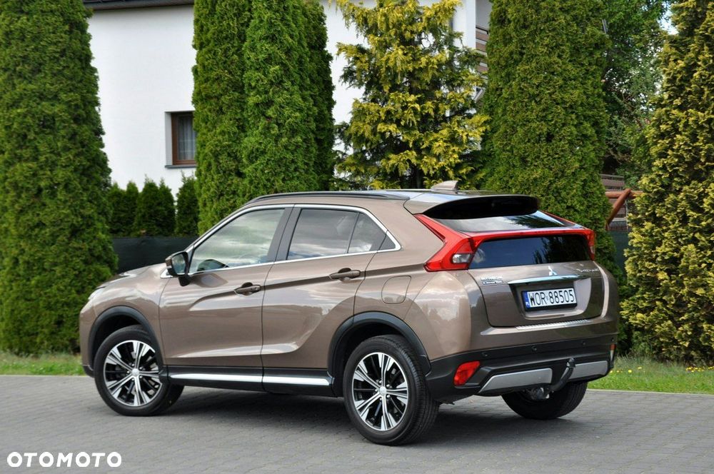 Mitsubishi Eclipse Cross - 13