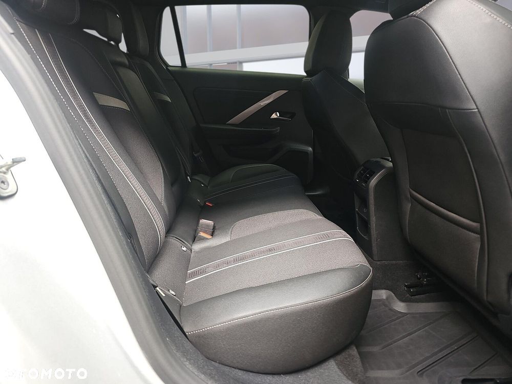 Opel Astra 1.5 CDTI GS S&S - 11
