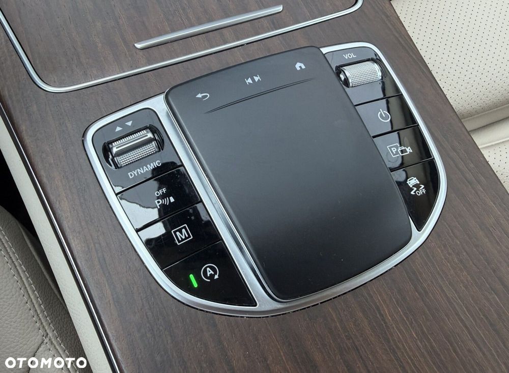Mercedes-Benz GLC 220 d 4-Matic - 33