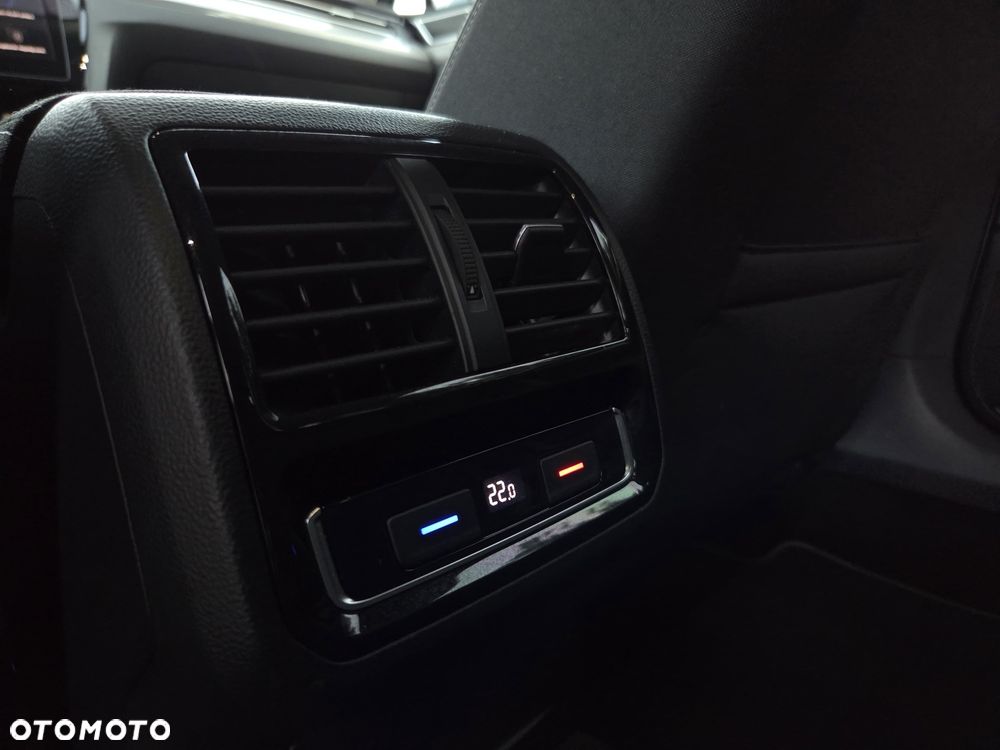 Volkswagen Passat 2.0 TDI BMT Highline DSG - 33