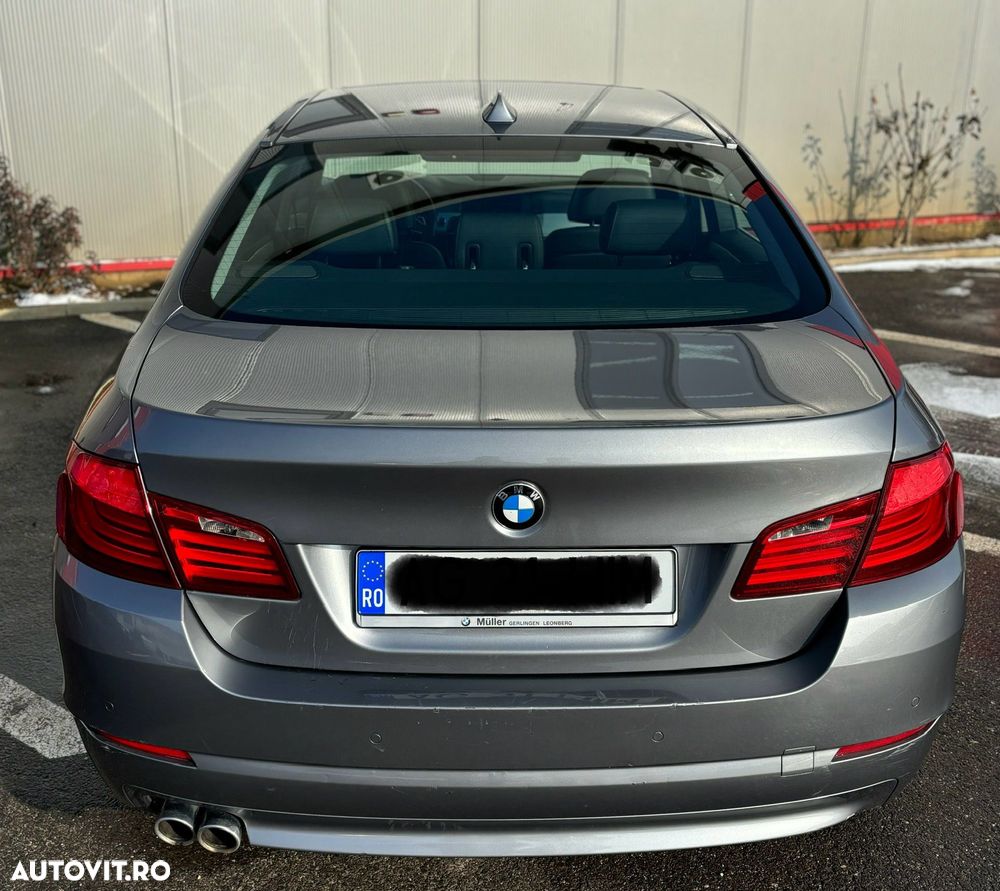 BMW Seria 5 530d xDrive Aut. Luxury Line - 31