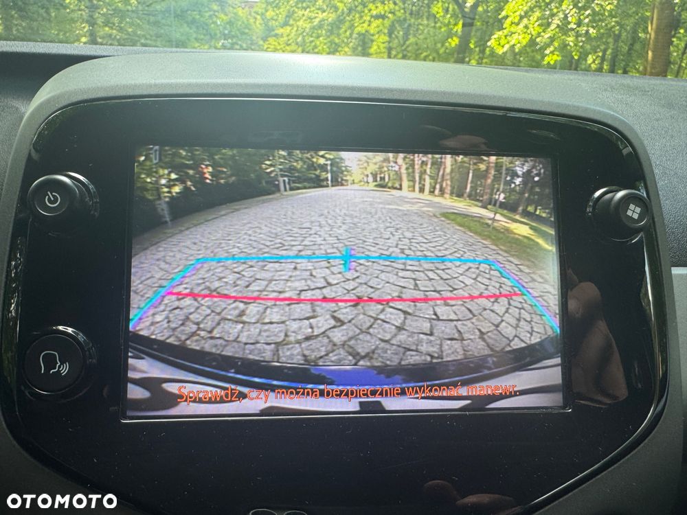 Toyota Aygo 1.0 VVT-i JBL Edition - 33