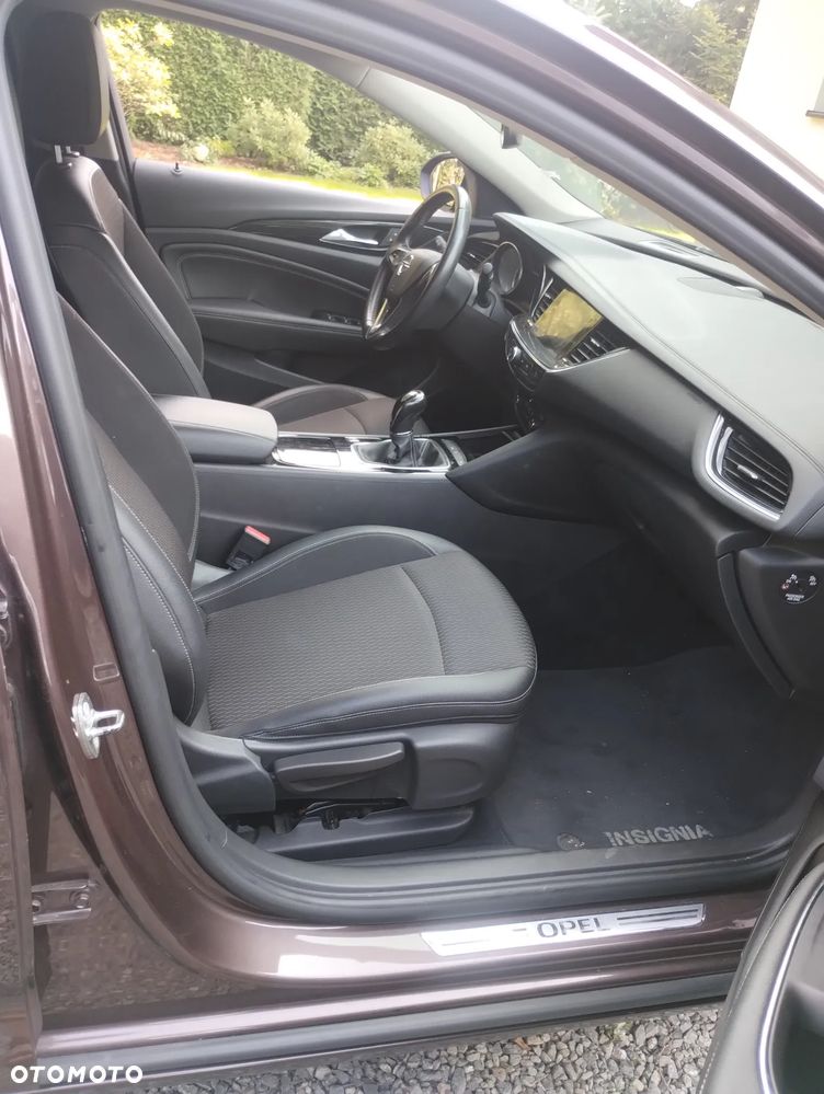 Opel Insignia 2.0 CDTI S&S - 10