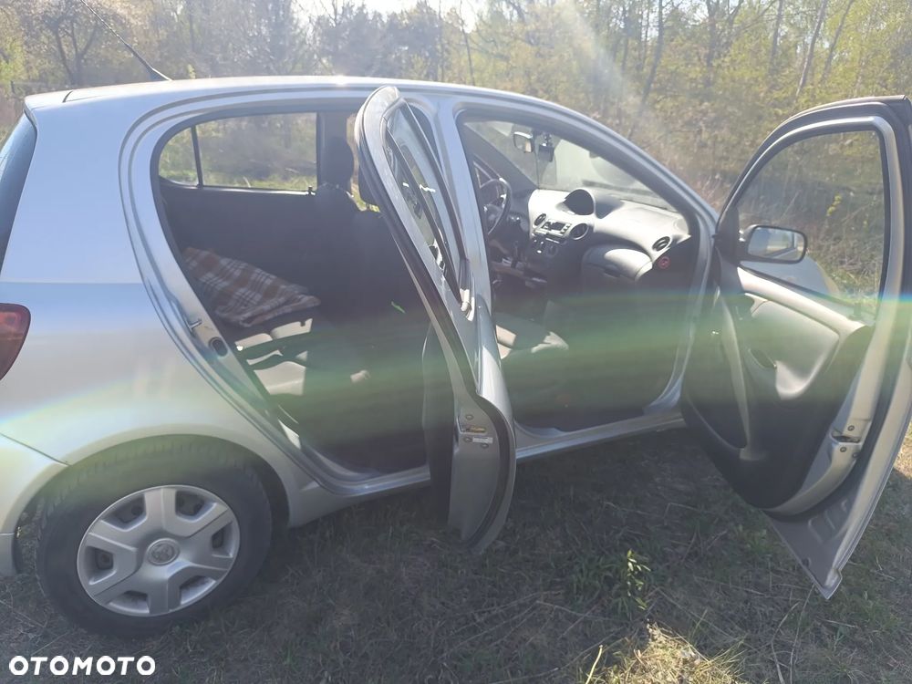 Toyota Yaris 1.4 D-4D Edition - 6