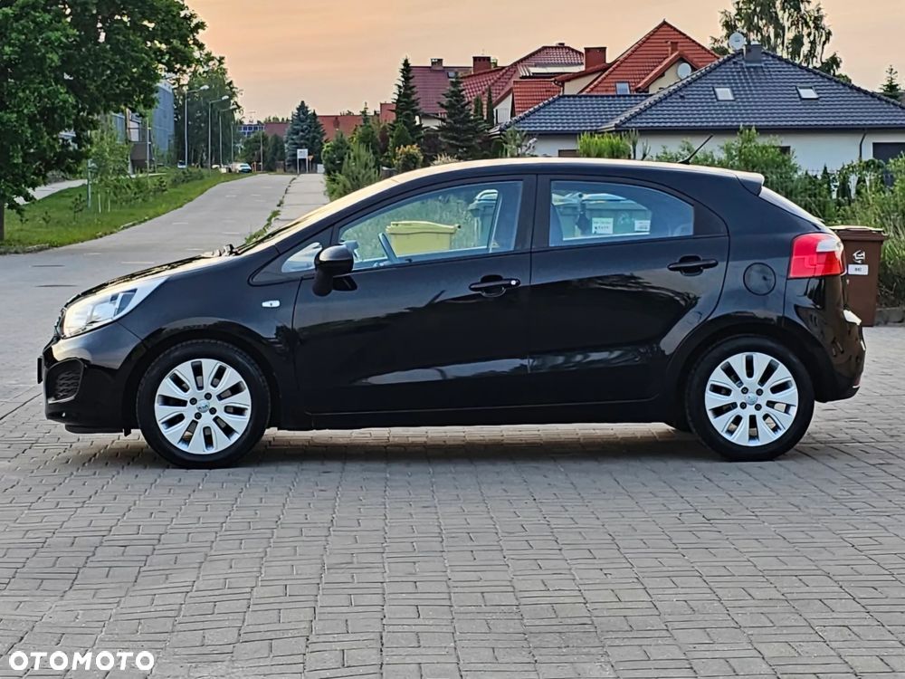 Kia Rio 1.2 Edition 7 - 9