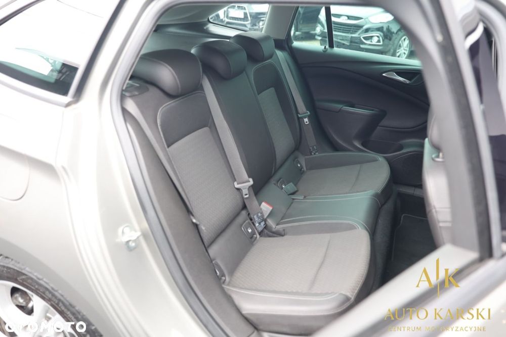 Opel Astra - 30