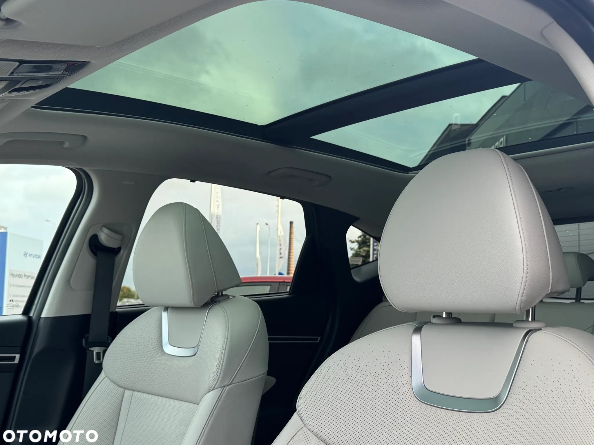 Hyundai Tucson 1.6 T-GDi HEV Platinum 2WD - 28
