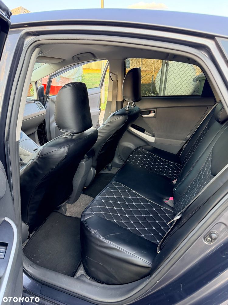 Toyota Prius - 9