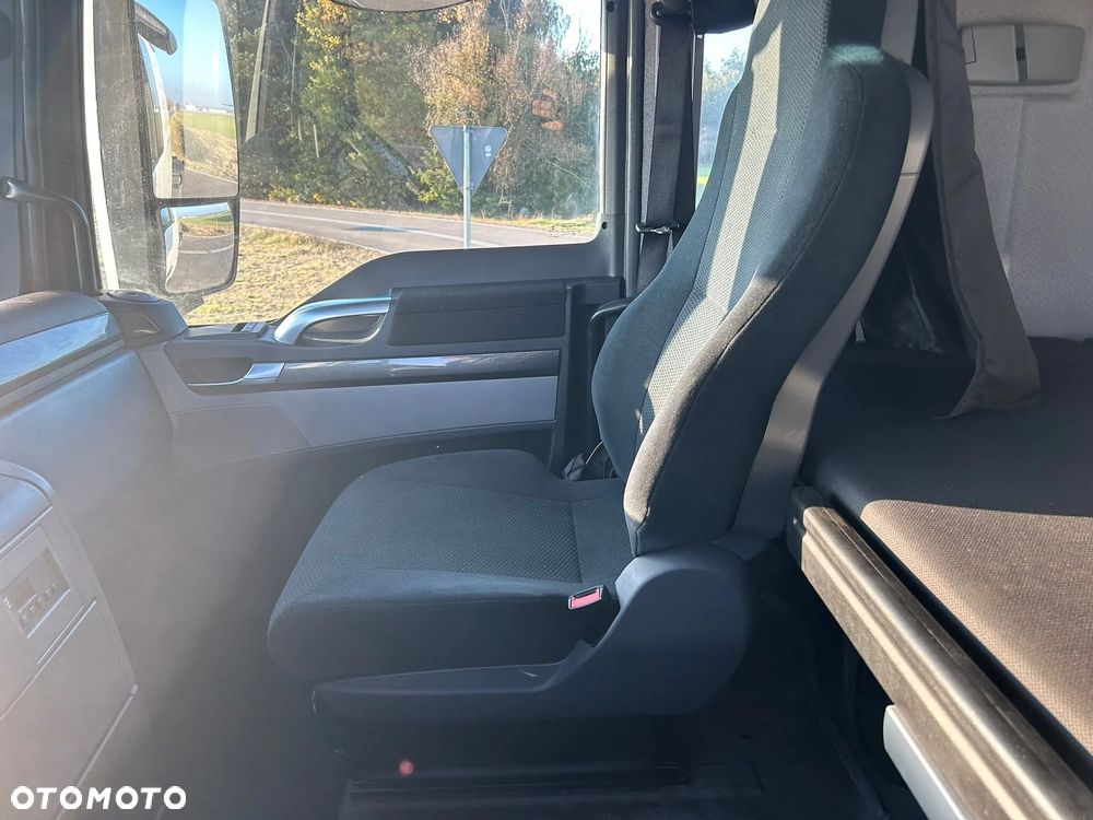 MAN TGX ; 6X2 ;26.520 - 6