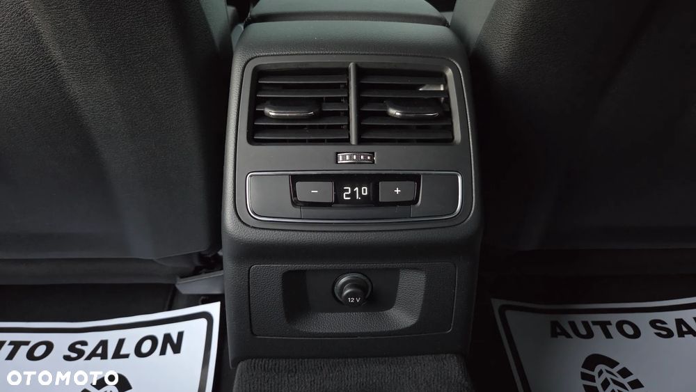 Audi A4 Avant 45 TFSI quattro S tronic - 16